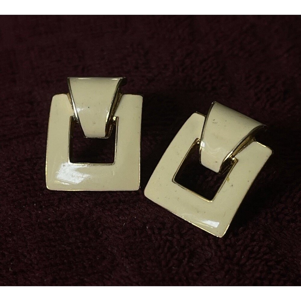 Vintage Designer FERNANDO ORIGINALS Ecru Enameled Door Knocker Stud Earrings